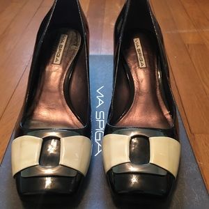 Via Spiga Colorblock Black/White Dante Pumps